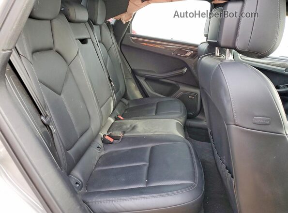 WP1AB2A53MLB33214 2021 PORSCHE MACAN Silver უკანა სალონის ხედი
