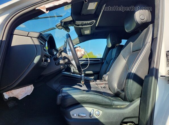 WP1AB2A53MLB35738 2021 PORSCHE MACAN Белый Вид салона спереди