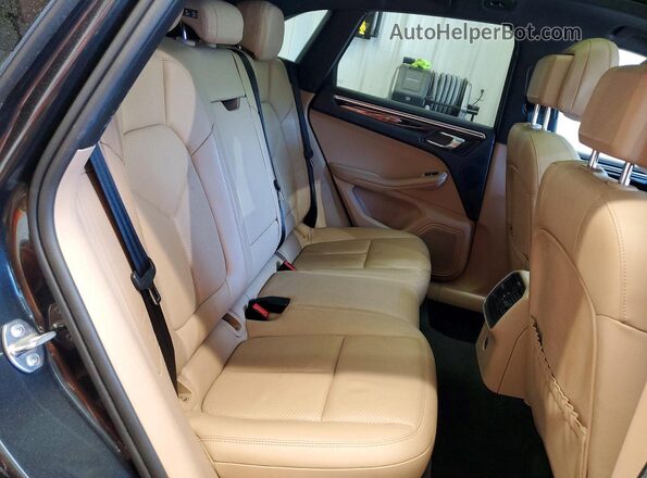 WP1AB2A54LLB36248 2020 PORSCHE MACAN Gray Widok wnętrza z tyłu