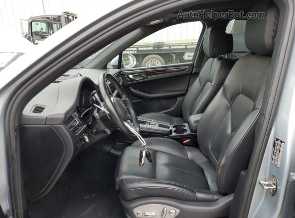 WP1AB2A55LLB32001 2020 PORSCHE MACAN Silver Vista interior delantera