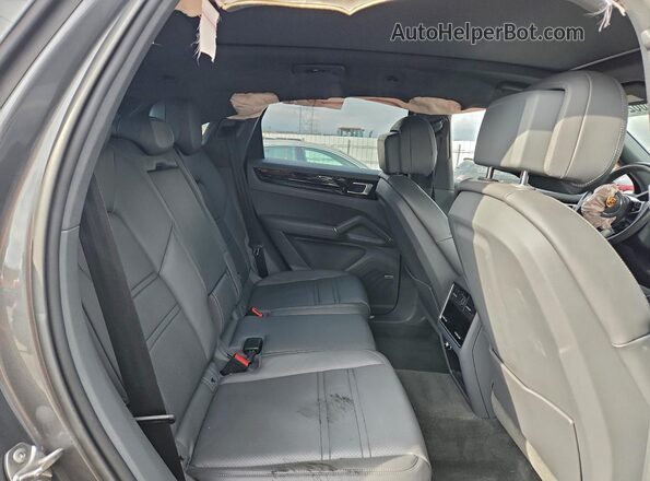 WP1AB2AY8KDA63419 2019 PORSCHE CAYENNE Gray უკანა სალონის ხედი