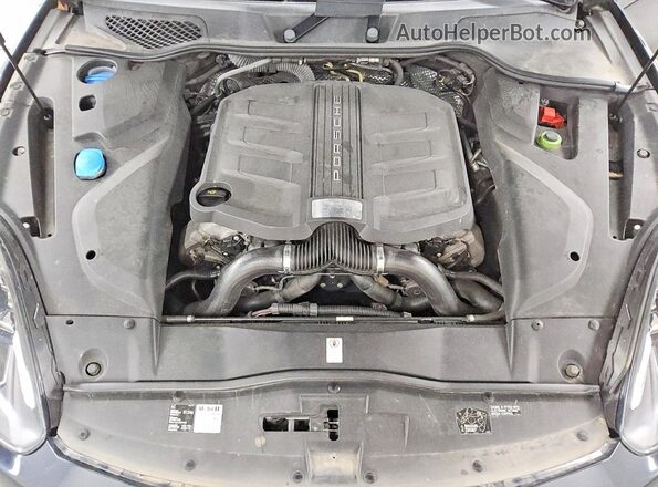 WP1AD2A23GLA70894 2016 PORSCHE CAYENNE Черный Вид задней части салона