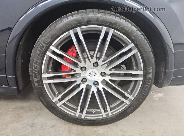 WP1AD2A23GLA70894 2016 PORSCHE CAYENNE Черный 