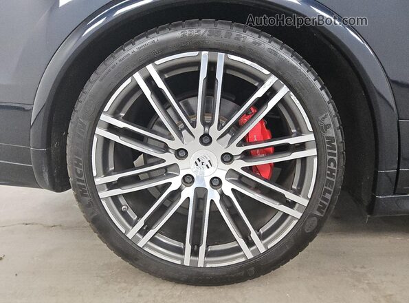 WP1AD2A23GLA70894 2016 PORSCHE CAYENNE Черный 