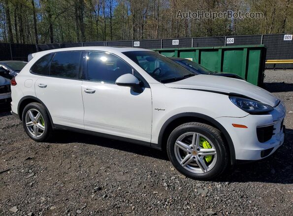 WP1AE2A28GLA17539 2016 PORSCHE CAYENNE Белый Передняя правая четверть