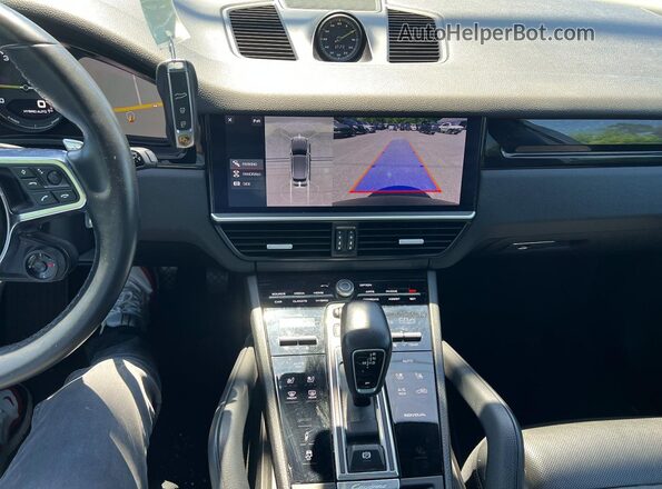 WP1AE2AY8KDA52072 2019 PORSCHE CAYENNE Black Вид щитка приладів