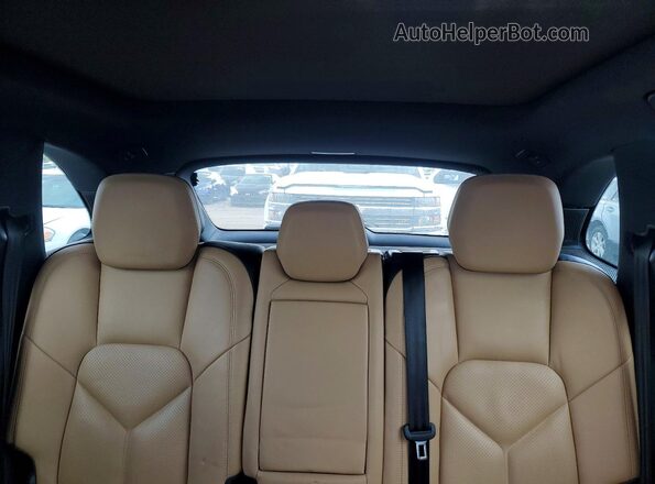 WP1AF2A26GLA40525 2016 PORSCHE CAYENNE Черный Вид задних сидений