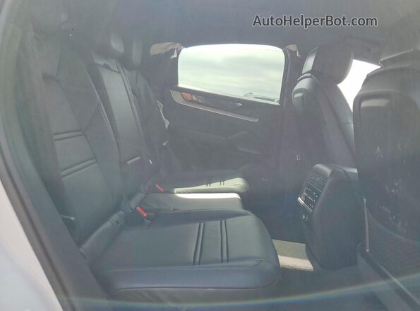 WP1BA2AY1RDA56488 2024 PORSCHE CAYENNE Белый Вид задней части салона
