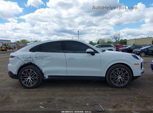 WP1BA2AY3RDA52667 2024 PORSCHE CAYENNE Белый Вид задней части салона
