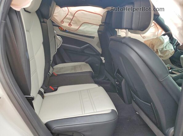 WP1BA2AY4SDA31655 2025 PORSCHE CAYENNE Серый Вид задней части салона