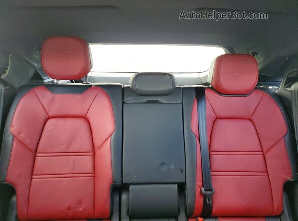 WP1BA2AY6SDA33035 2025 PORSCHE CAYENNE White Widok tylnych siedzeń