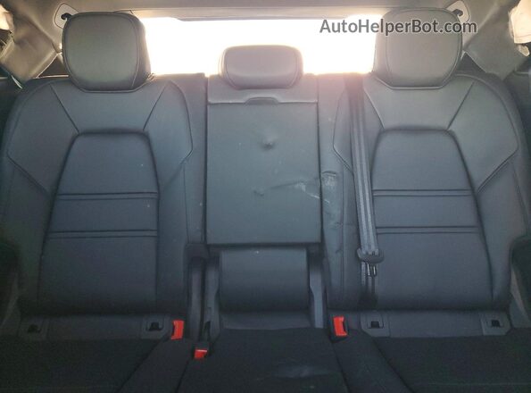 WP1BA2AYXSDA33247 2025 PORSCHE CAYENNE Черный Вид задних сидений