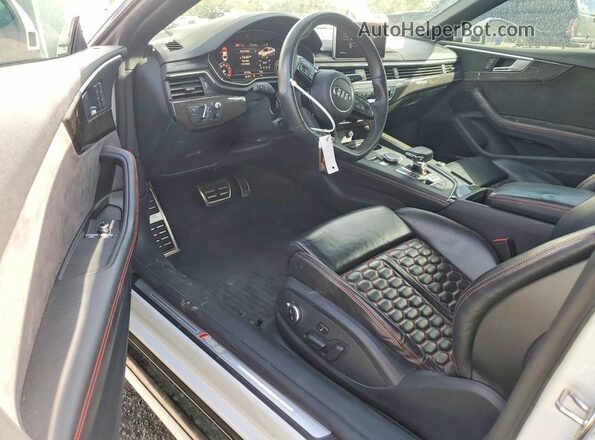 WUAPWAF52JA904078 2018 AUDI RS5 White Widok deski rozdzielczej
