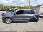 2016 Volkswagen Tiguan S Серый vin: WVGAV7AX3GW558308