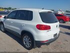 2017 Volkswagen Tiguan 2.0t/2.0t S Белый vin: WVGAV7AX3HK047531