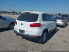 2017 Volkswagen Tiguan 2.0t/2.0t S Белый vin: WVGAV7AX3HK047531