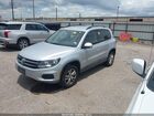 2016 Volkswagen Tiguan S Серебряный vin: WVGAV7AX4GW519940