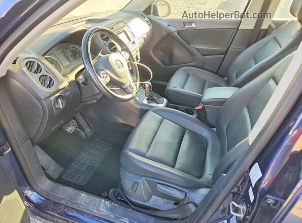WVGAV7AX5GW555944 2016 VOLKSWAGEN TIGUAN Синий Вид салона спереди