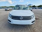 2017 Volkswagen Tiguan S Белый vin: WVGAV7AX7HK046978 2017 Volkswagen Tiguan S Белый vin: WVGAV7AX7HK046978