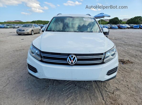 WVGAV7AX7HK046978 2017 VOLKSWAGEN TIGUAN Белый Вид спереди