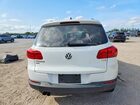 2017 Volkswagen Tiguan S Белый vin: WVGAV7AX7HK046978 2017 Volkswagen Tiguan S Белый vin: WVGAV7AX7HK046978