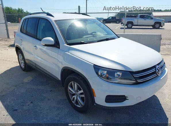 WVGAV7AX8GW594124 2016 VOLKSWAGEN TIGUAN White Передня права чверть