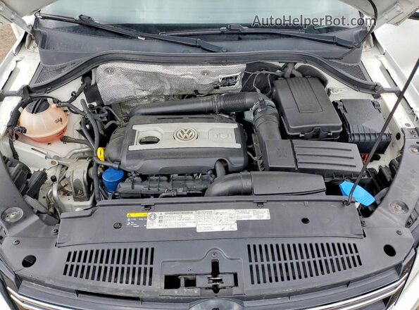 WVGAV7AX9HK019233 2017 VOLKSWAGEN TIGUAN Белый Вид подкапотного пространства