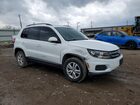 2017 Volkswagen Tiguan S Белый vin: WVGAV7AX9HK019233