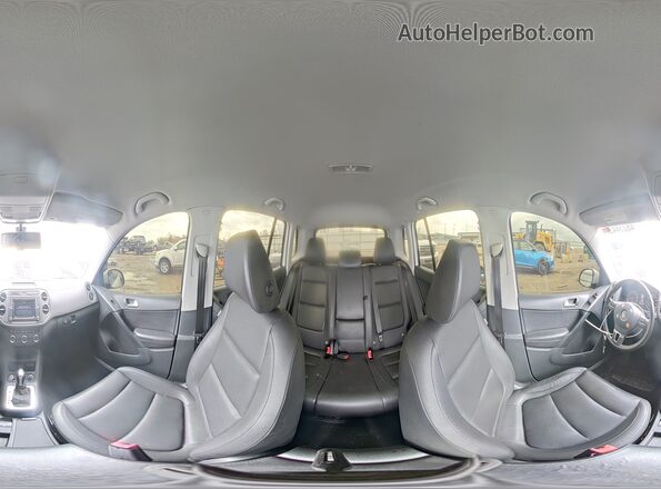 WVGAV7AX9HK019233 2017 VOLKSWAGEN TIGUAN Белый Панорамный вид салона 360°