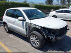 2017 Volkswagen Tiguan 2.0t/2.0t S Белый vin: WVGAV7AX9HK054340