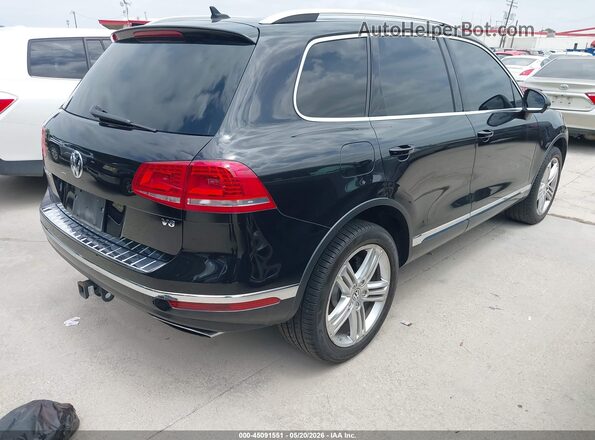 WVGEF9BP3GD000592 2016 VOLKSWAGEN TOUAREG Black Tył prawy