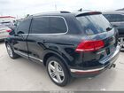 2016 Volkswagen Touareg Vr6 Executive Black vin: WVGEF9BP3GD000592