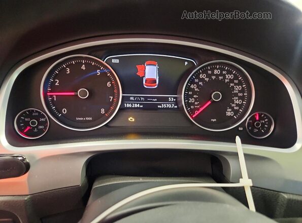 WVGGF7BP0HD002279 2017 VOLKSWAGEN TOUAREG Белый Вид щитка приборов