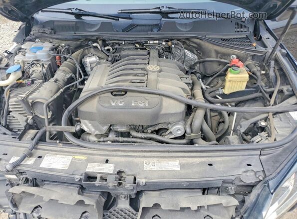 WVGRF7BP3HD004584 2017 VOLKSWAGEN TOUAREG Черный Вид подкапотного пространства
