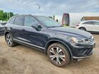 2017 Volkswagen Touareg Wolfsburg Черный vin: WVGRF7BP9HD000586