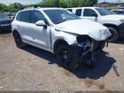 2017 Volkswagen Touareg V6 Wolfsburg Edition White vin: WVGRF7BPXHD006901