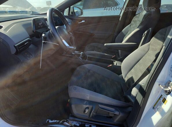 WVGRMPE2XMP060407 2021 VOLKSWAGEN ID.4 Белый Вид салона спереди