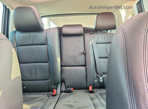 WVGTV7AX3HK020029 2017 VOLKSWAGEN TIGUAN Black Вид задніх сидінь