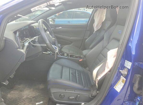 WVWBB7CD8PW139391 2023 VOLKSWAGEN GOLF Синий Вид салона спереди