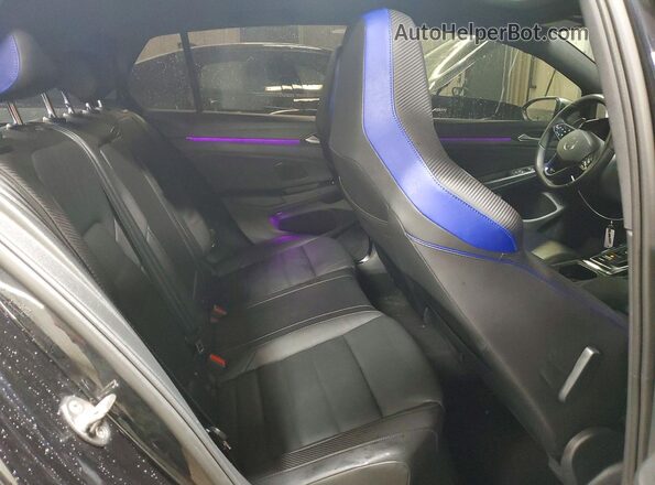 WVWEB7CD9RW140887 2024 VOLKSWAGEN GOLF Черный Вид задних сидений