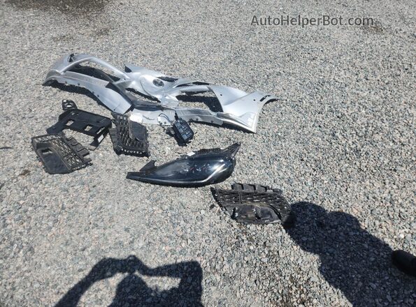 WZ1DB0C06NW053430 2022 TOYOTA GR Silver Vista del compartimento del motor