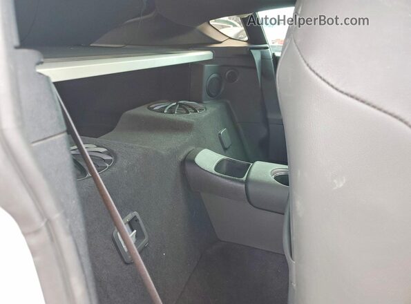 WZ1DB2C06NW048935 2022 TOYOTA GR Серебряный Вид задних сидений