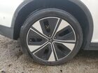 2024 Polestar 2 Белый vin: YSMFE3KA4RL213794 Damage: Right Rear Wheel, Curb Rash, > 12 Inches