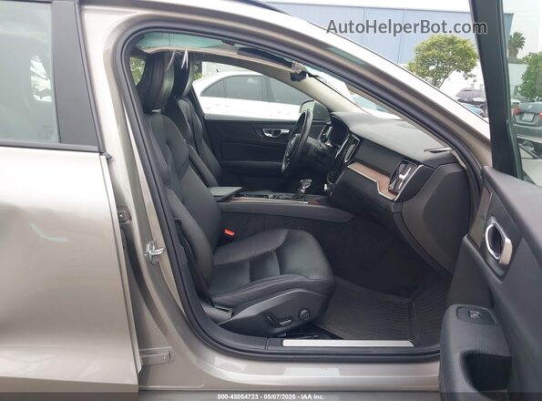 YV1102EK3M2427316 2021 VOLVO V60 Brown Vista interior delantera