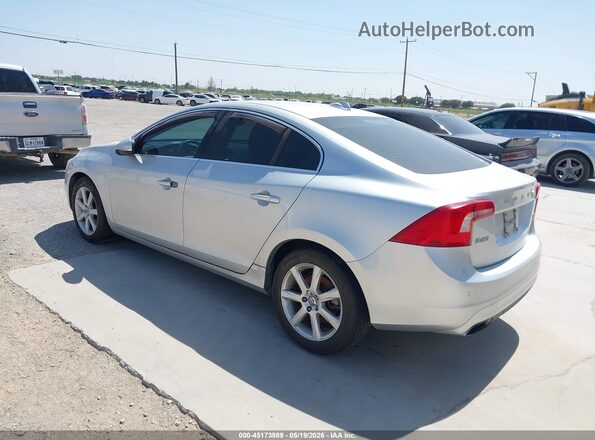 YV126MFK8G2393908 2016 VOLVO S60 Серебряный Задняя левая четверть