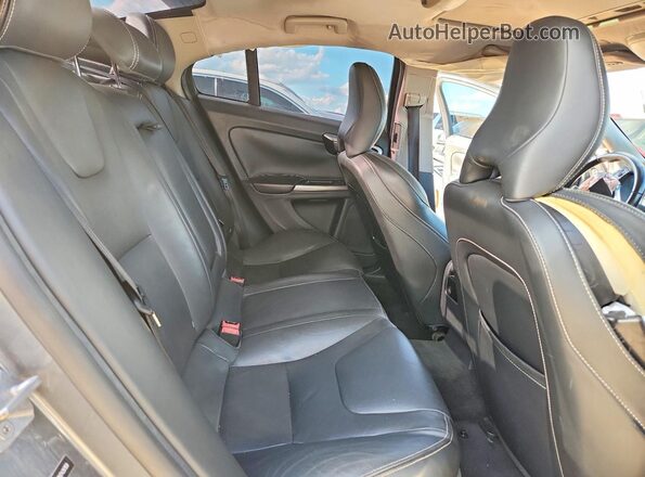 YV126MFL3H2426159 2017 VOLVO S60 Серый Вид задних сидений