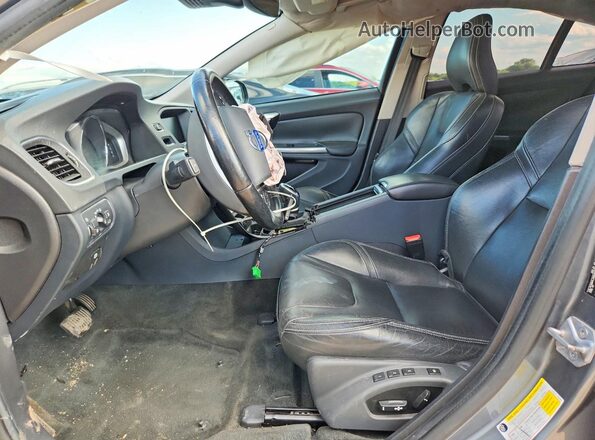 YV126MFL3H2426159 2017 VOLVO S60 Серый Вид салона спереди