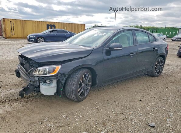 YV126MFL5J2453577 2018 VOLVO S60 Черный Передняя левая четверть