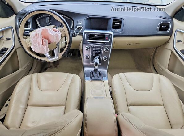 YV140MEK2G1301998 2016 VOLVO V60 White Вид панелі приладів