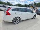 2016 Volvo V60 T5 Premier White vin: YV140MEK2G1301998